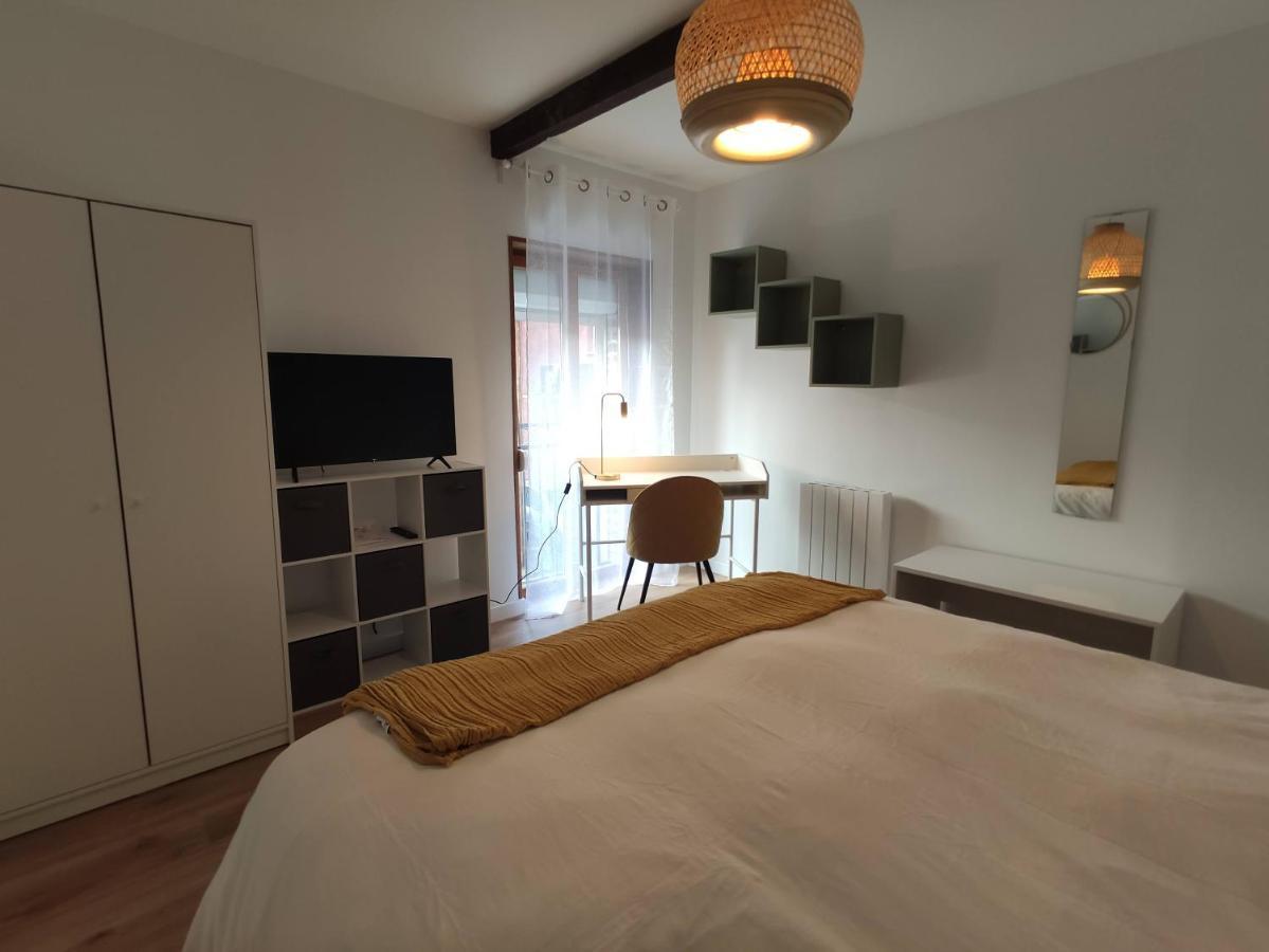 Residence Beaudelot Saint-Saulve エクステリア 写真