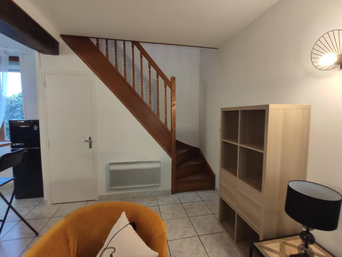Residence Beaudelot Saint-Saulve エクステリア 写真