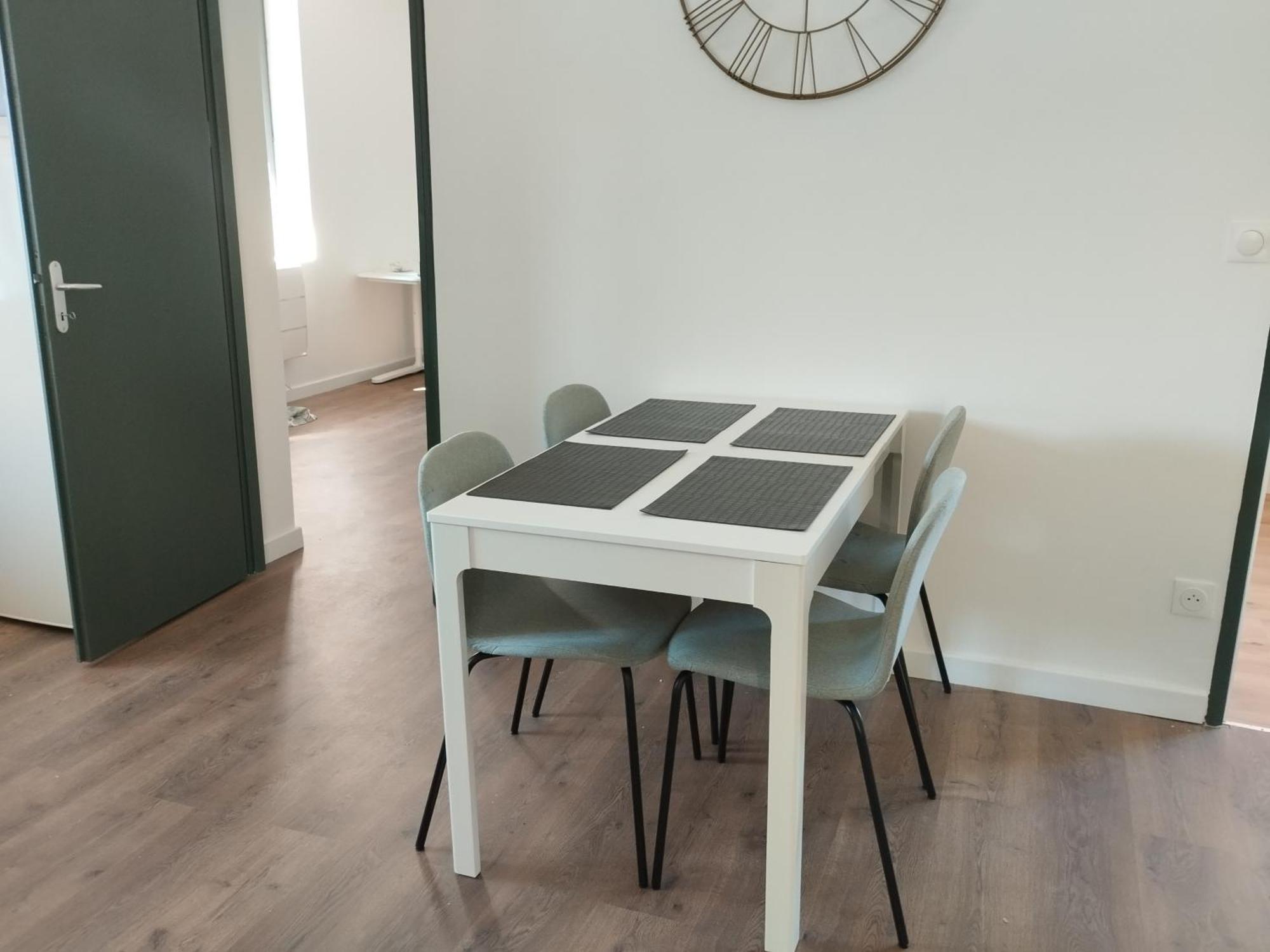 Residence Beaudelot Saint-Saulve エクステリア 写真