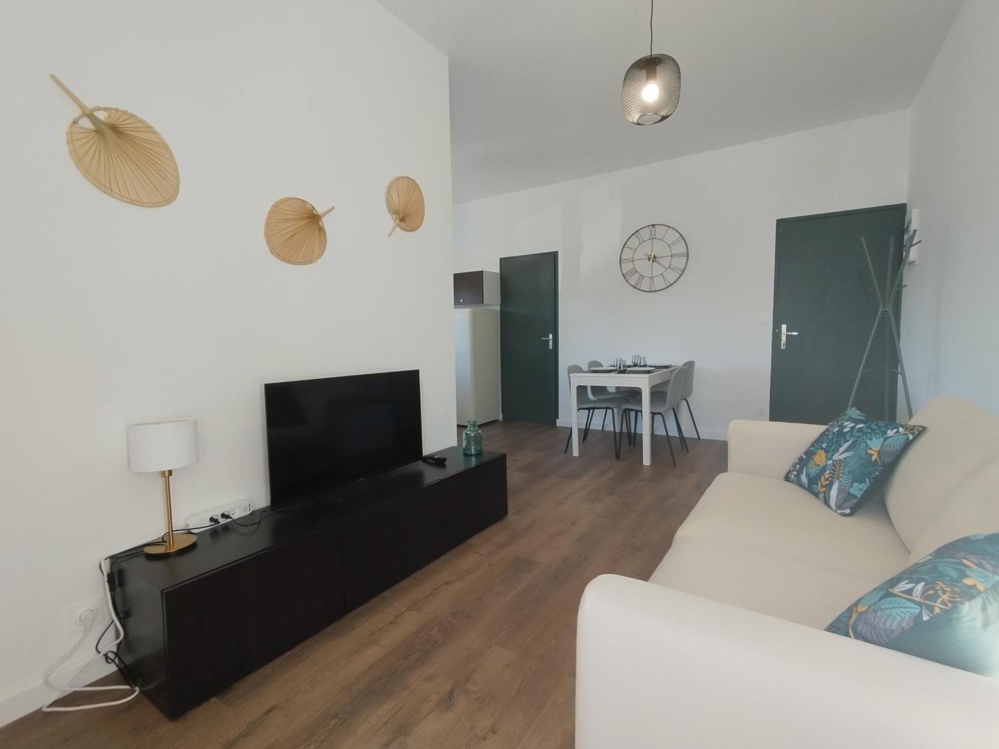 Residence Beaudelot Saint-Saulve エクステリア 写真